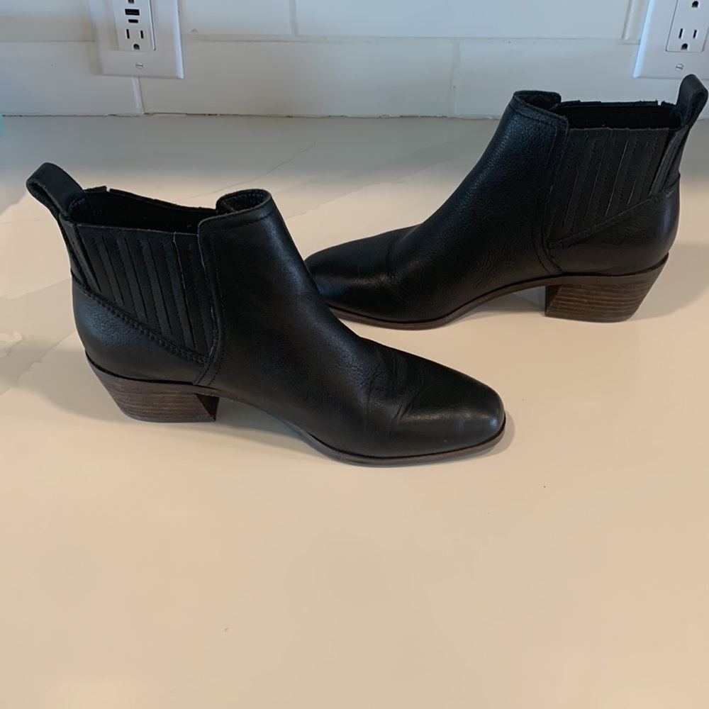 Lucky Brand Ankle booties - Picture 4 of 6